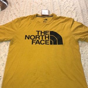 The north face yellow T-shirt men’s